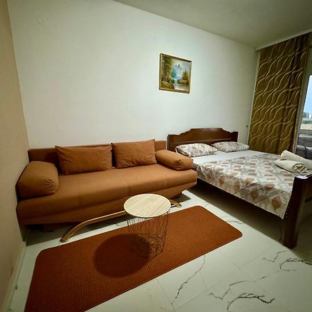 Apartments Cobi Ulcinj Exterior foto