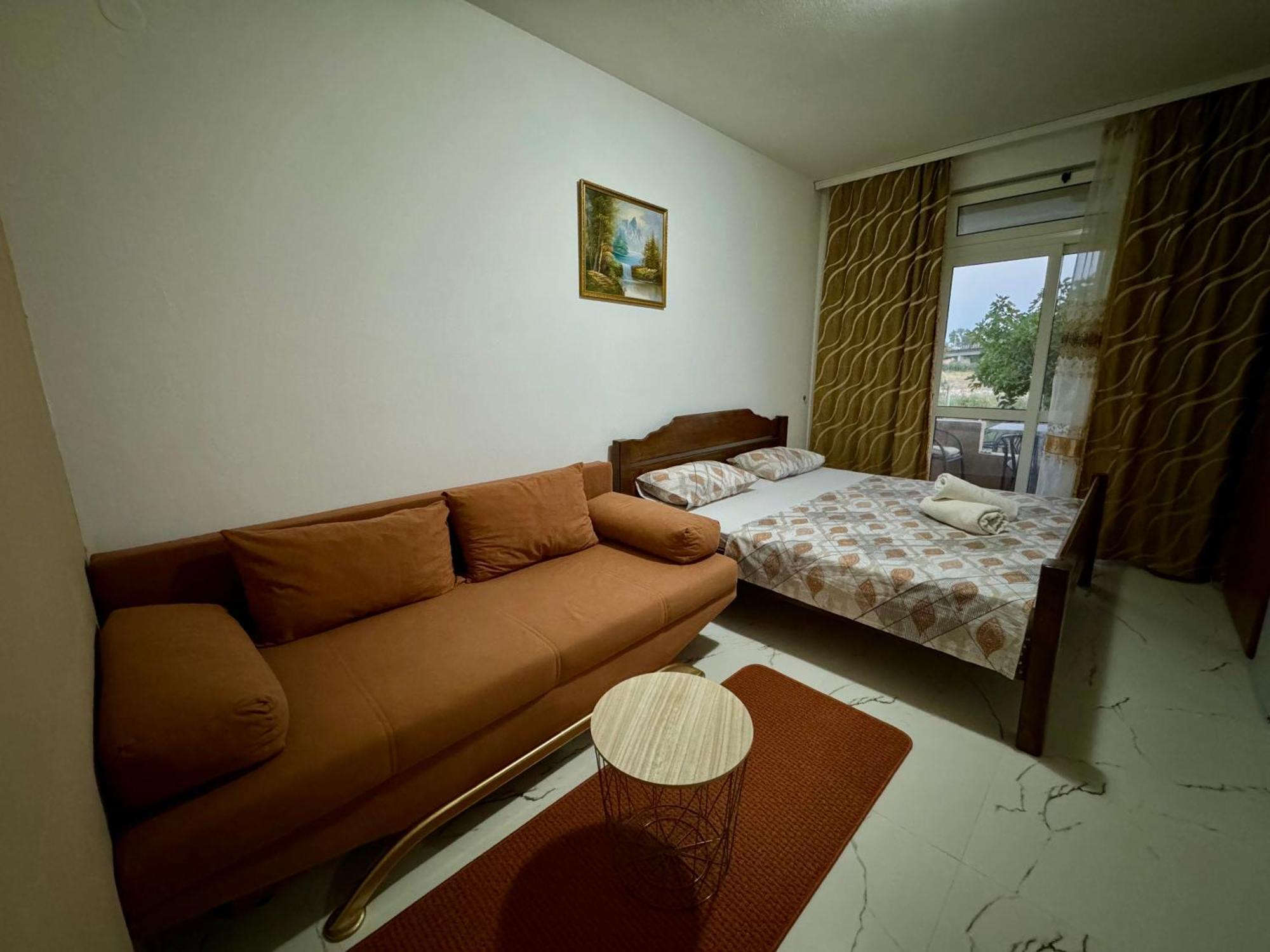 Apartments Cobi Ulcinj Quarto foto