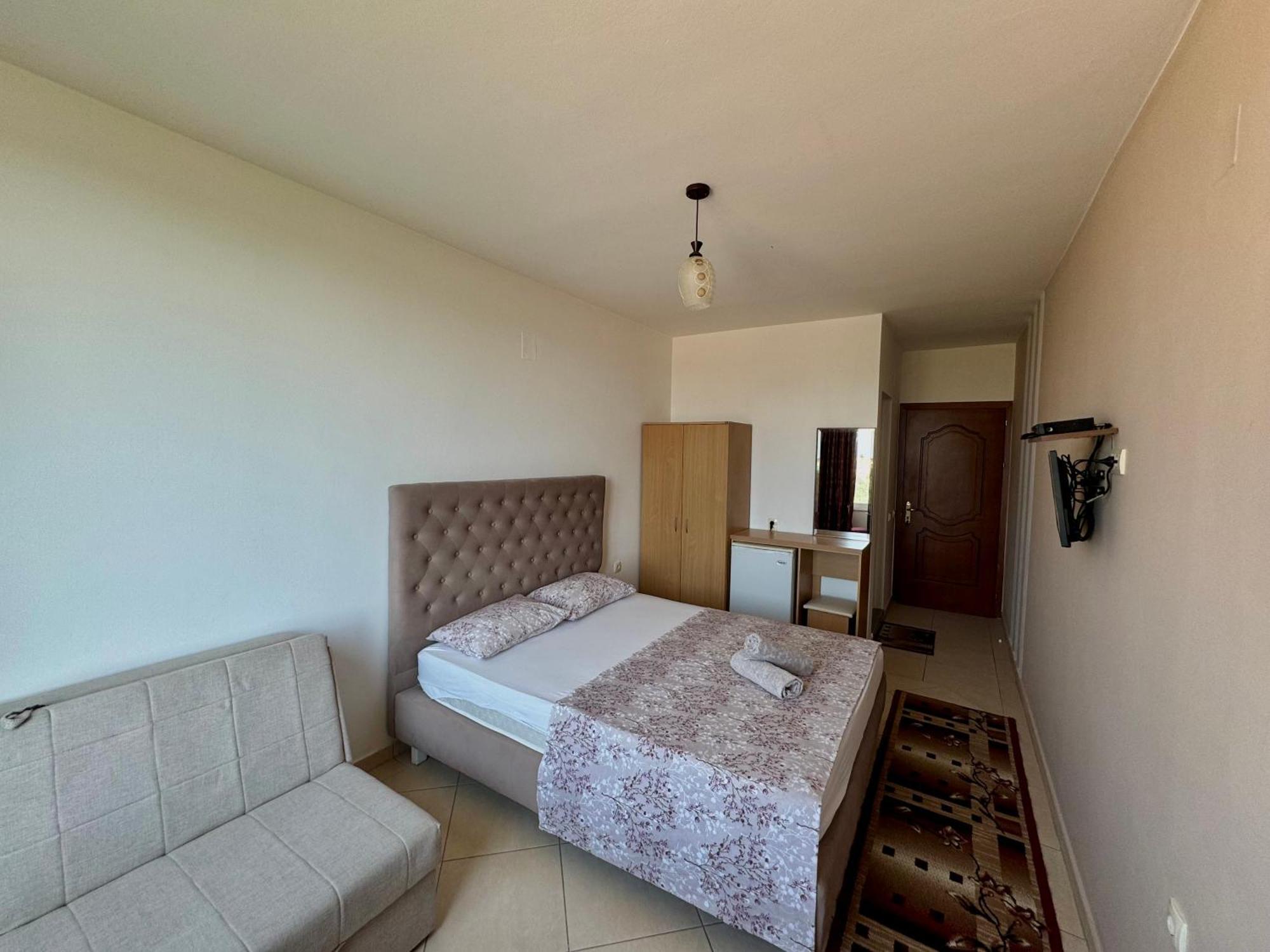 Apartments Cobi Ulcinj Quarto foto