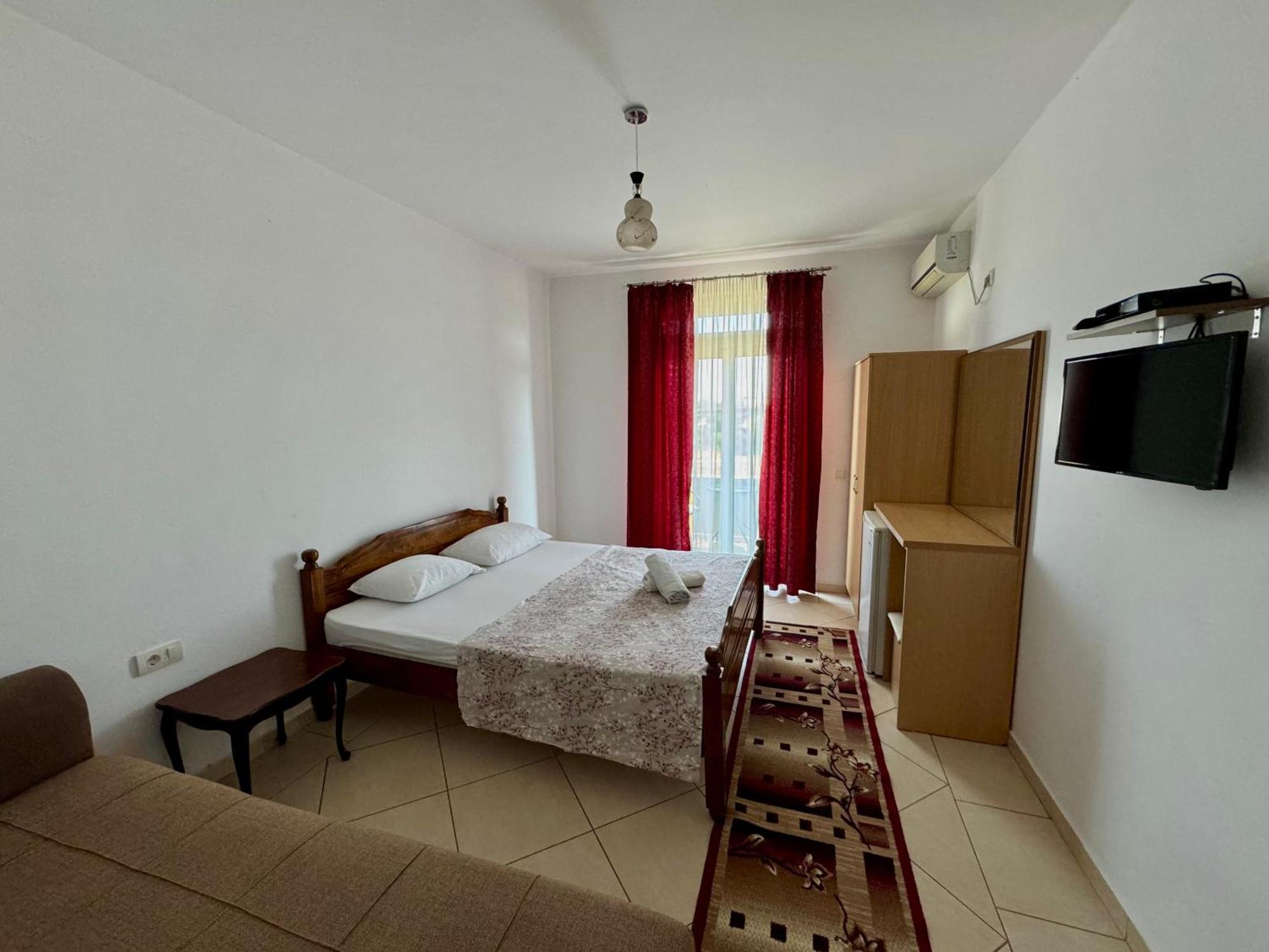 Apartments Cobi Ulcinj Quarto foto